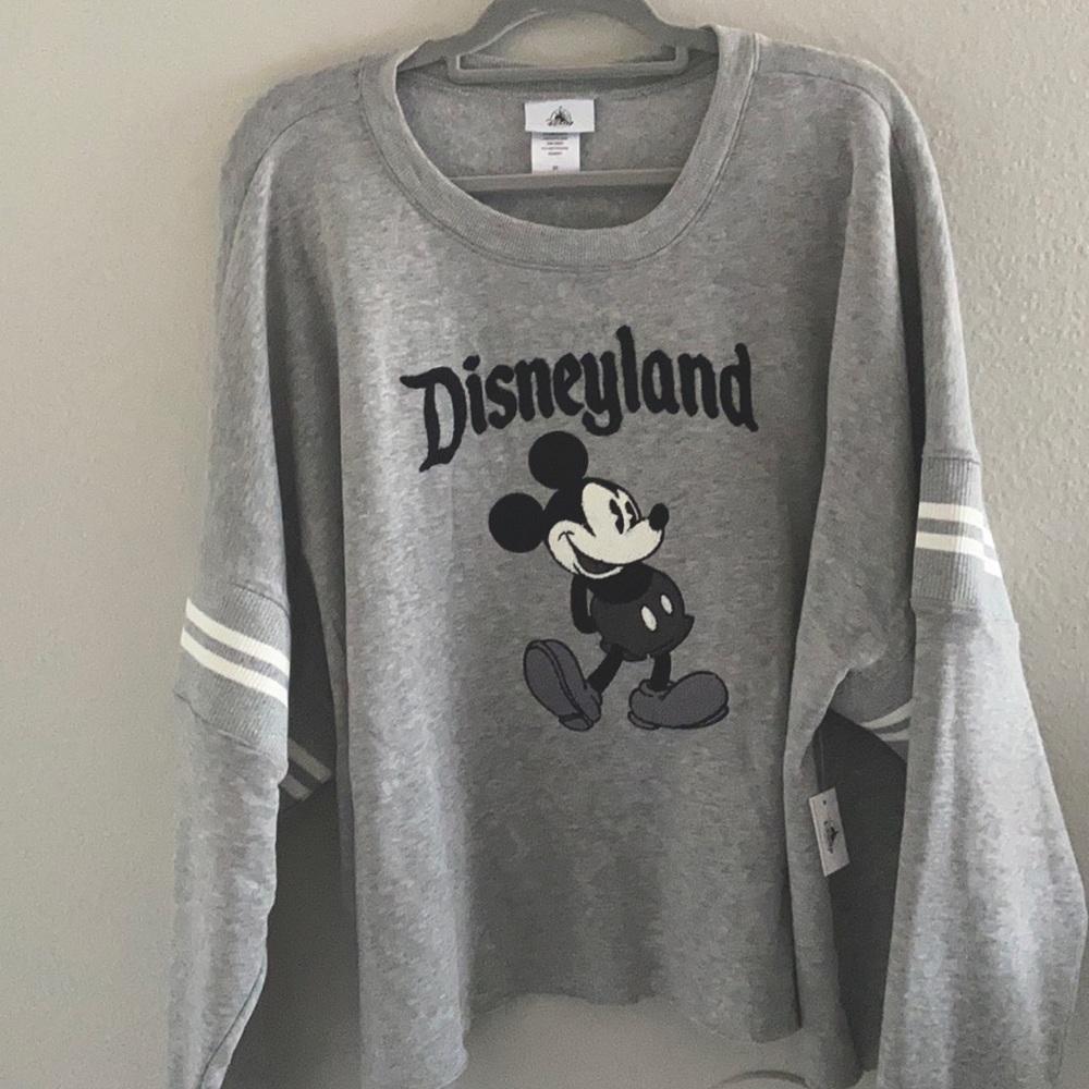 NWT Disneyland Parks Mickey cropped sweatshirt